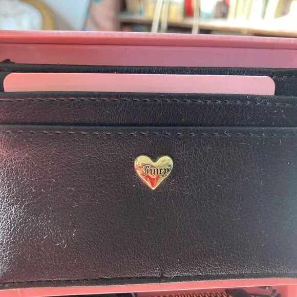 Juicy Couture NWT 2 Piece Set wristlet and card holder❤️❤️ Gift Set❤️❤️ - Picture 5 of 10